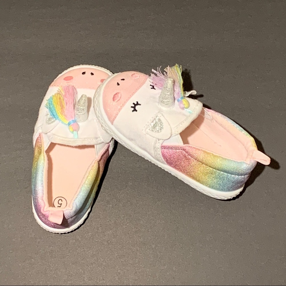 🎀 3/$15 Unicorn Size 5 toddlers shoes